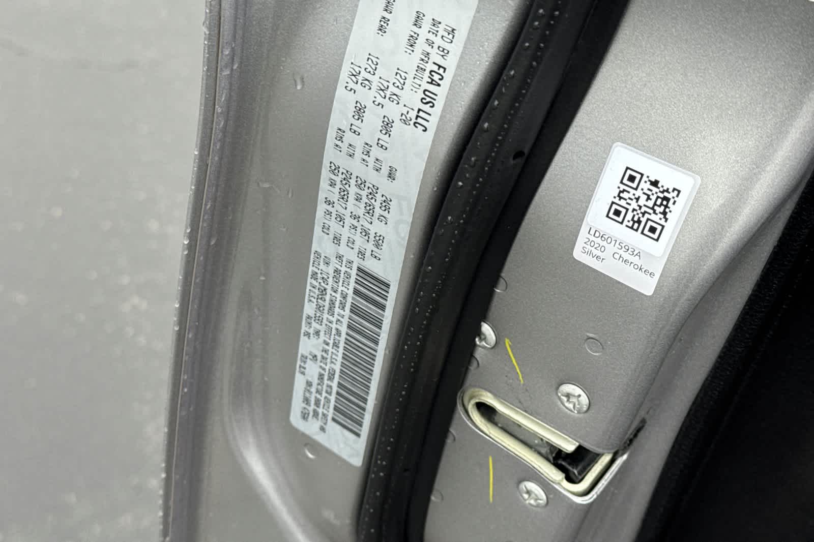 Thumbnail: 2020 Jeep Cherokee - 32