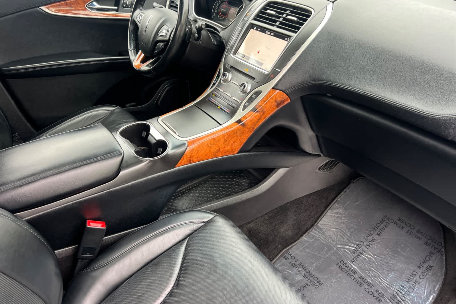 Thumbnail: 2018 Lincoln MKX - 17