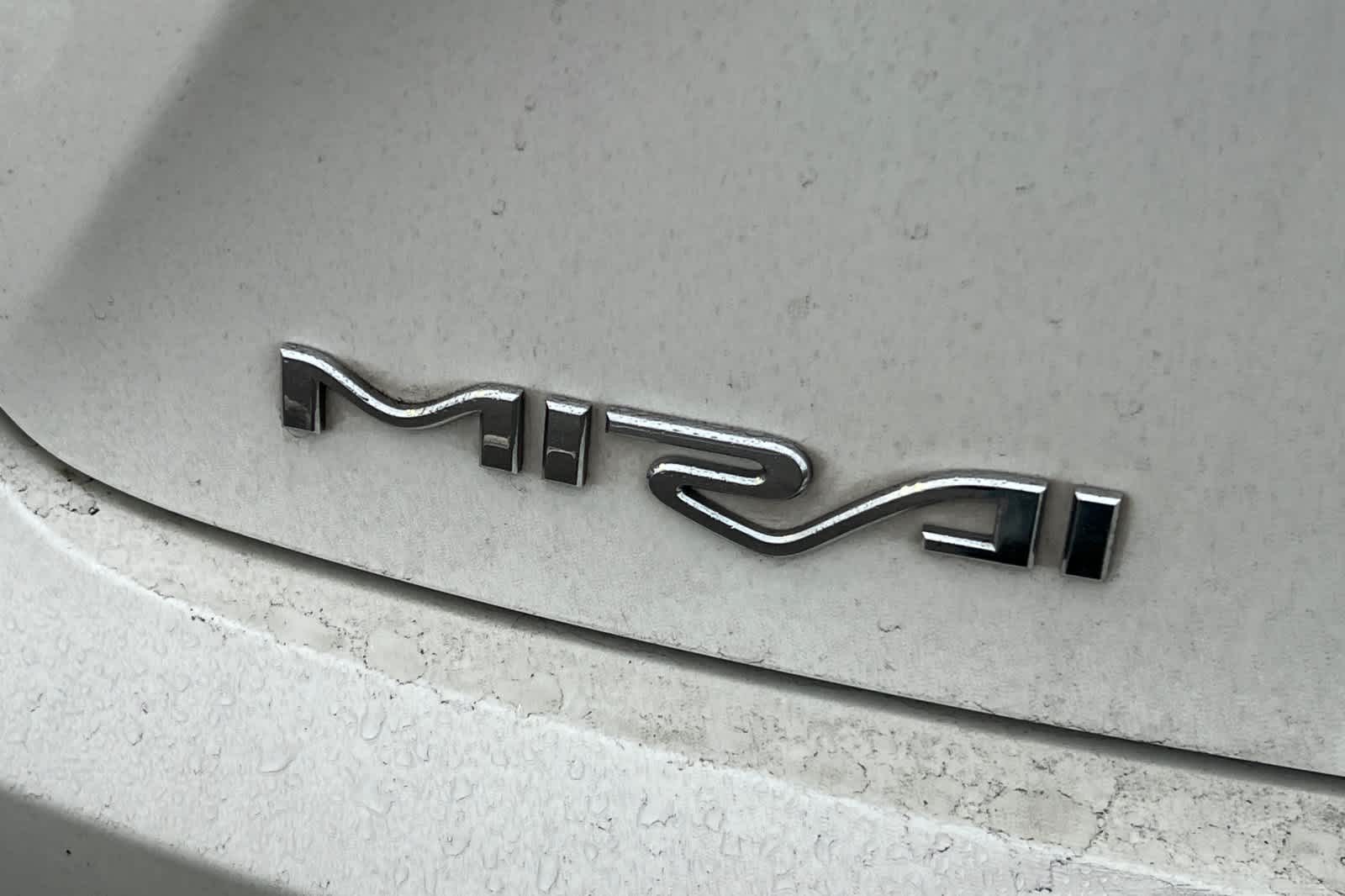 Thumbnail: 2018 Toyota Mirai - 7