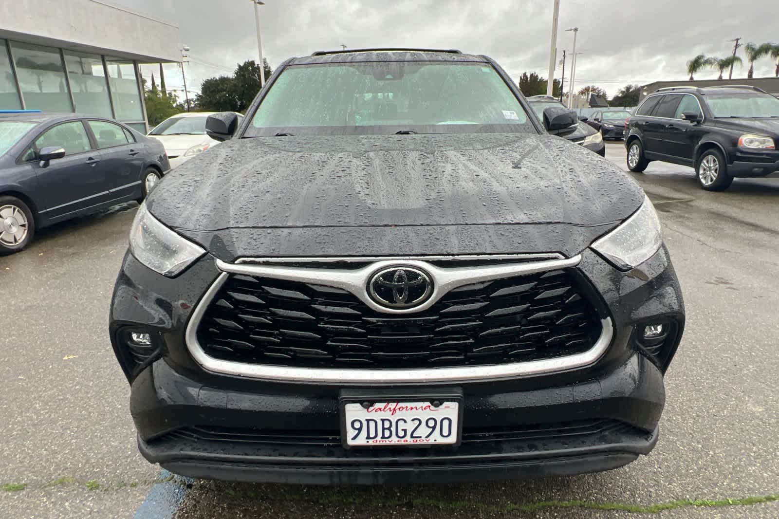 Thumbnail: 2022 Toyota Highlander - 6