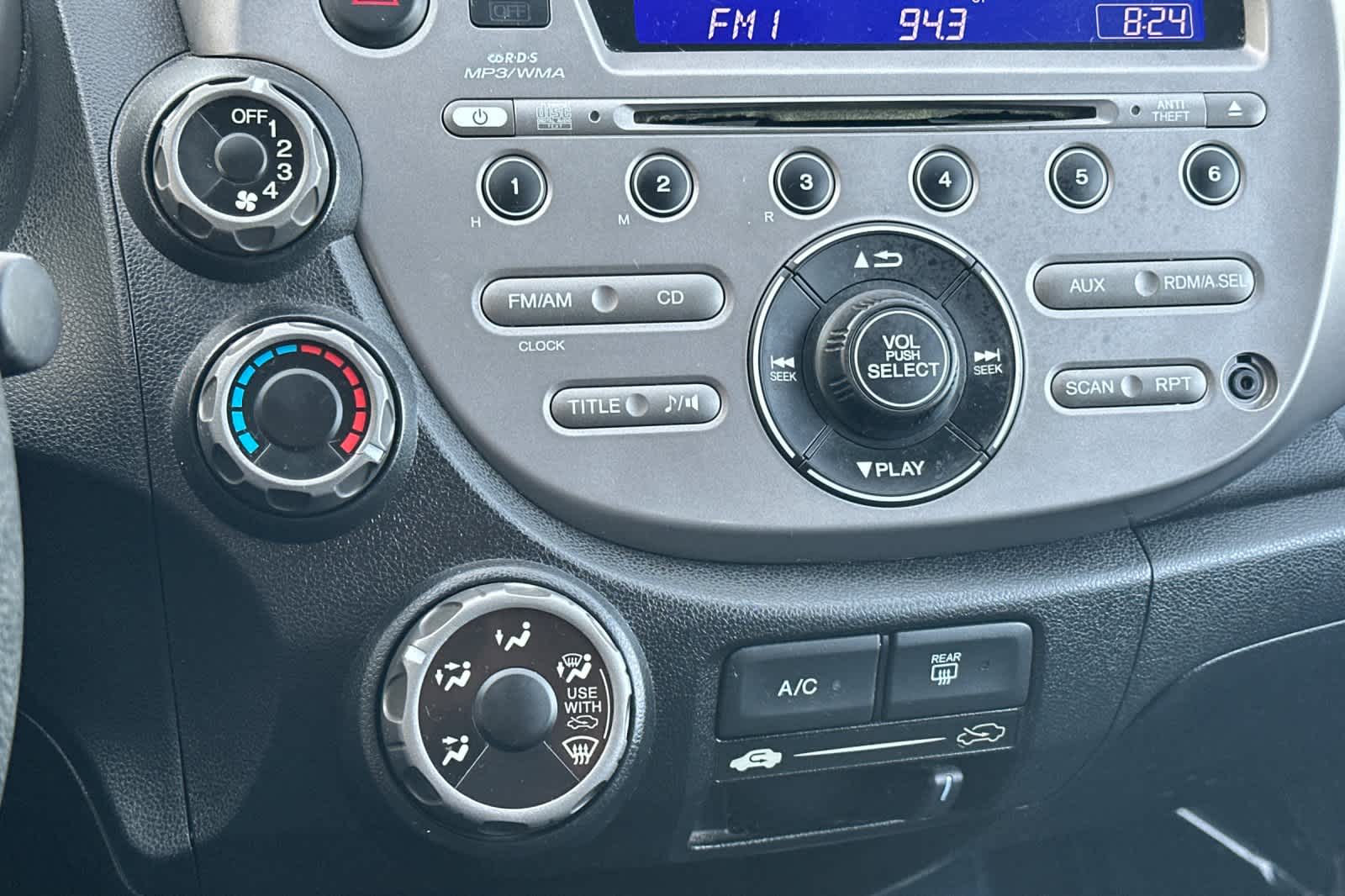 Thumbnail: 2012 Honda Fit - 21