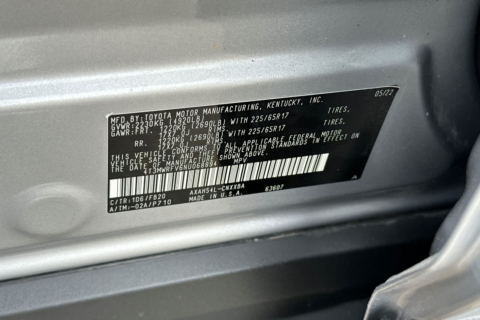 Thumbnail: 2022 Toyota RAV4 - 33