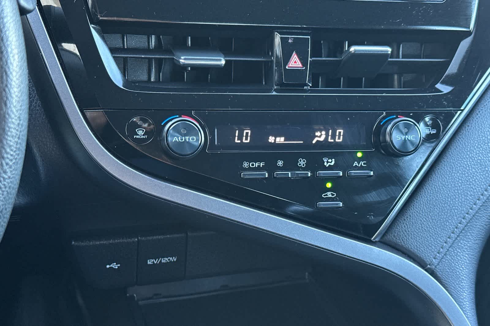 Thumbnail: 2023 Toyota Camry - 21