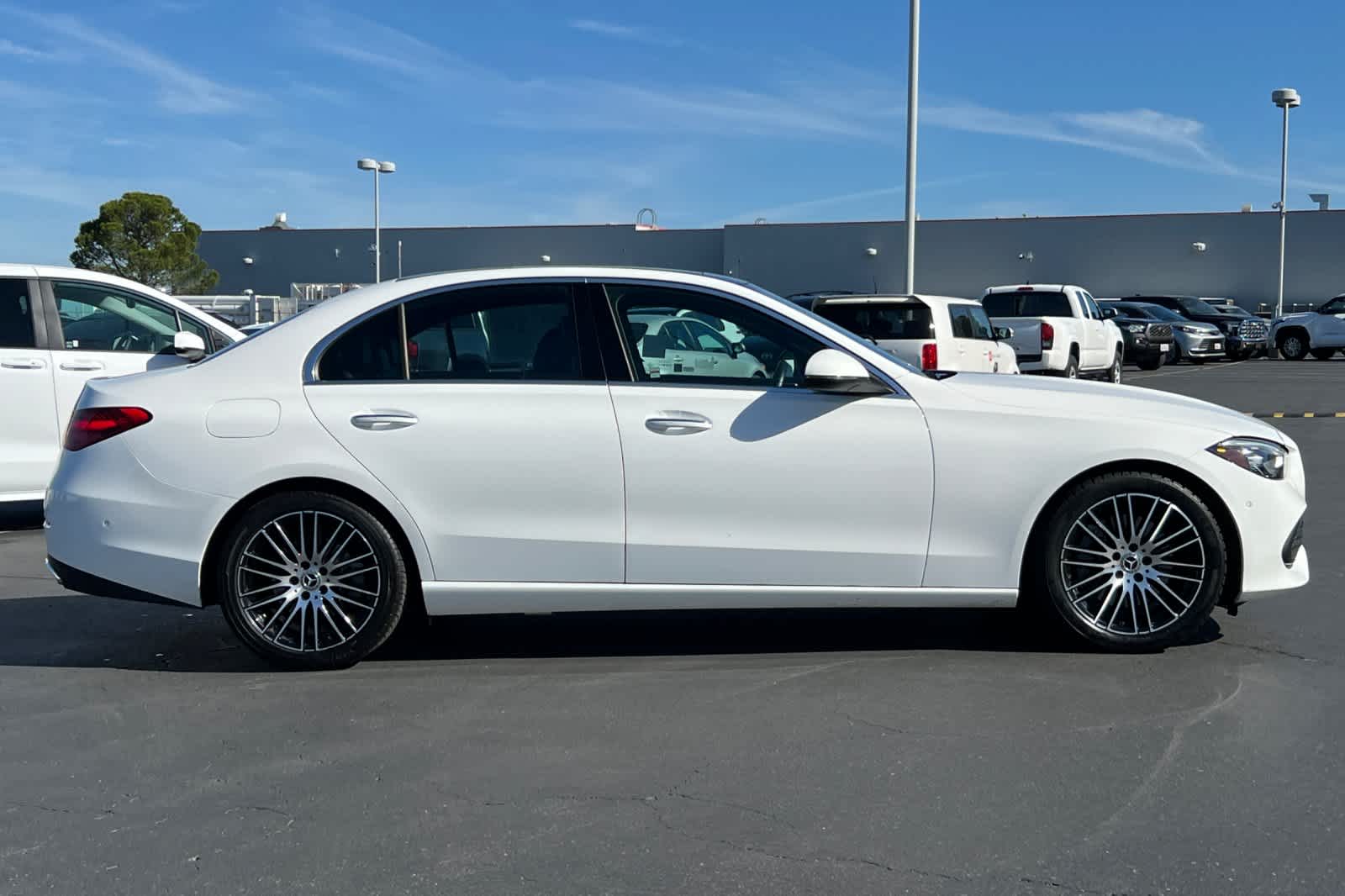 Thumbnail: 2024 Mercedes-Benz C-Class - 6