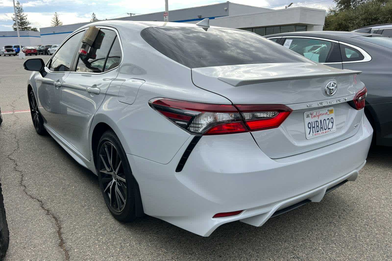 2023 Toyota Camry SE 5