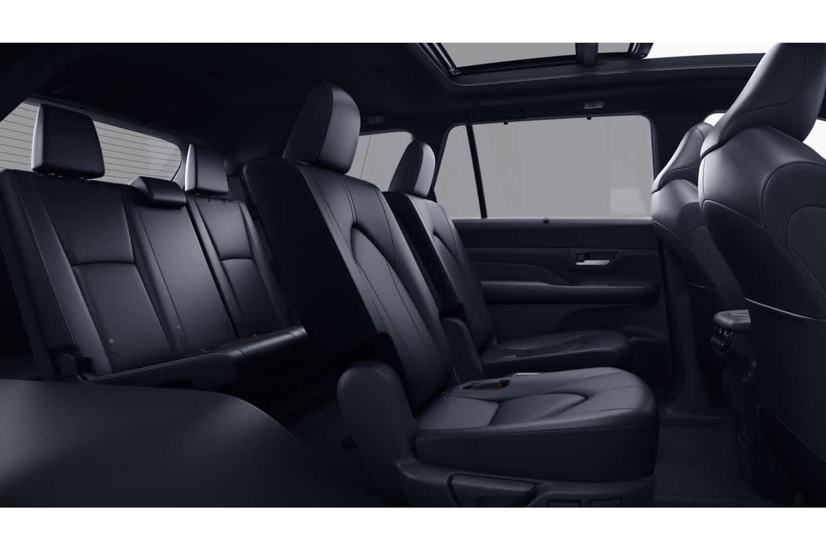 Thumbnail: 2026 Toyota Grand Highlander - 21