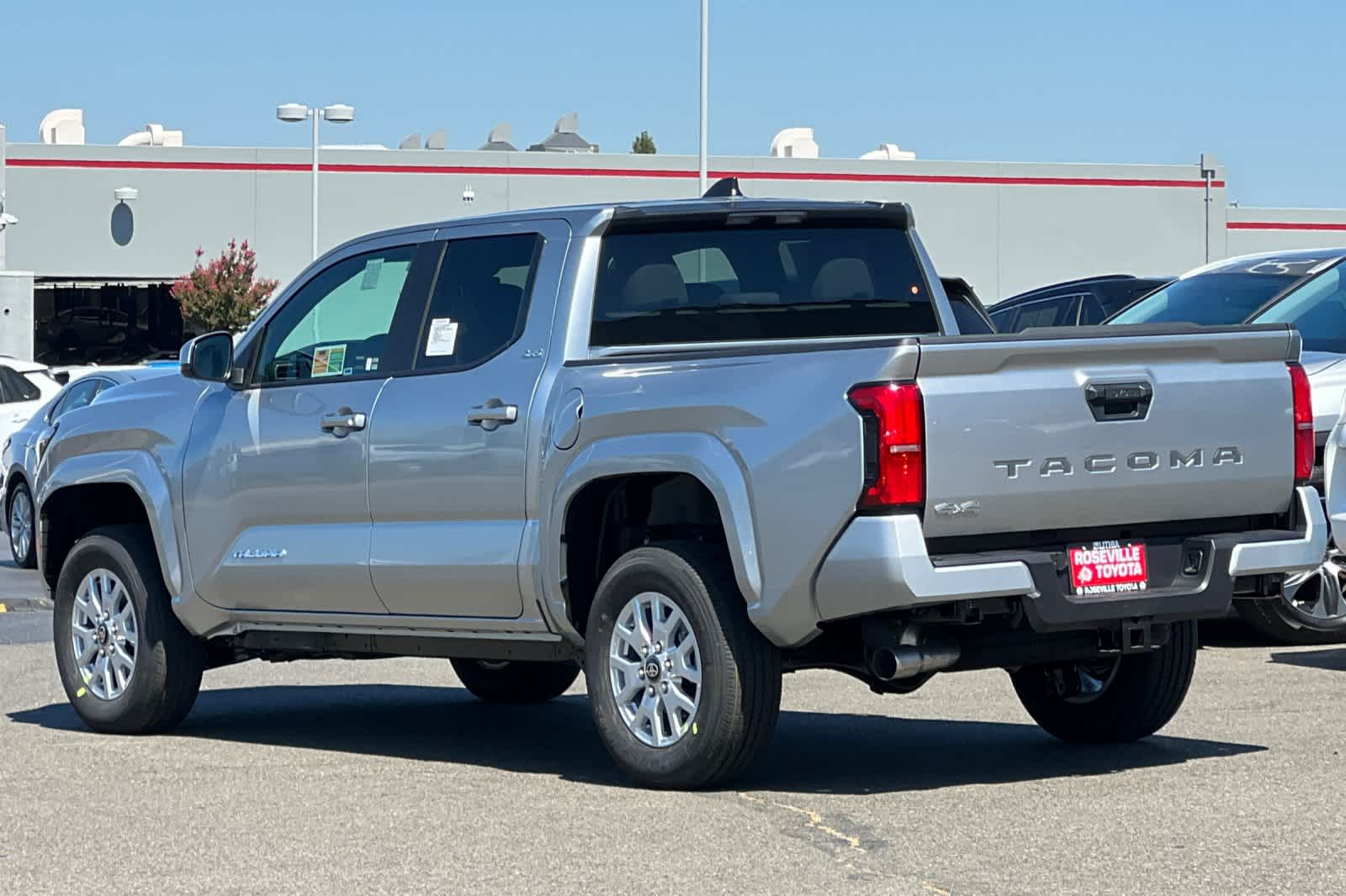 Thumbnail: 2025 Toyota Tacoma - 6