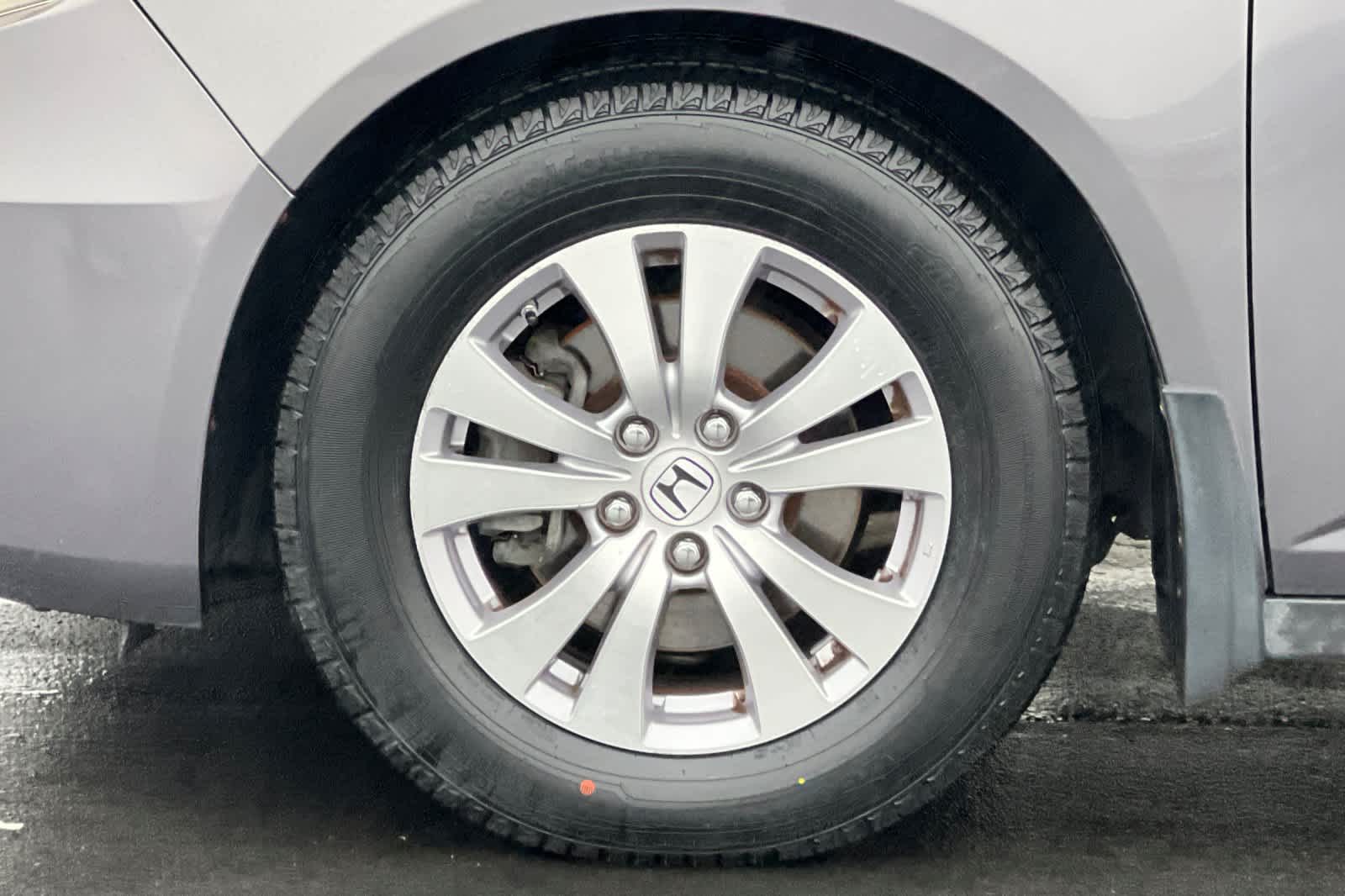 Thumbnail: 2014 Honda Odyssey - 26