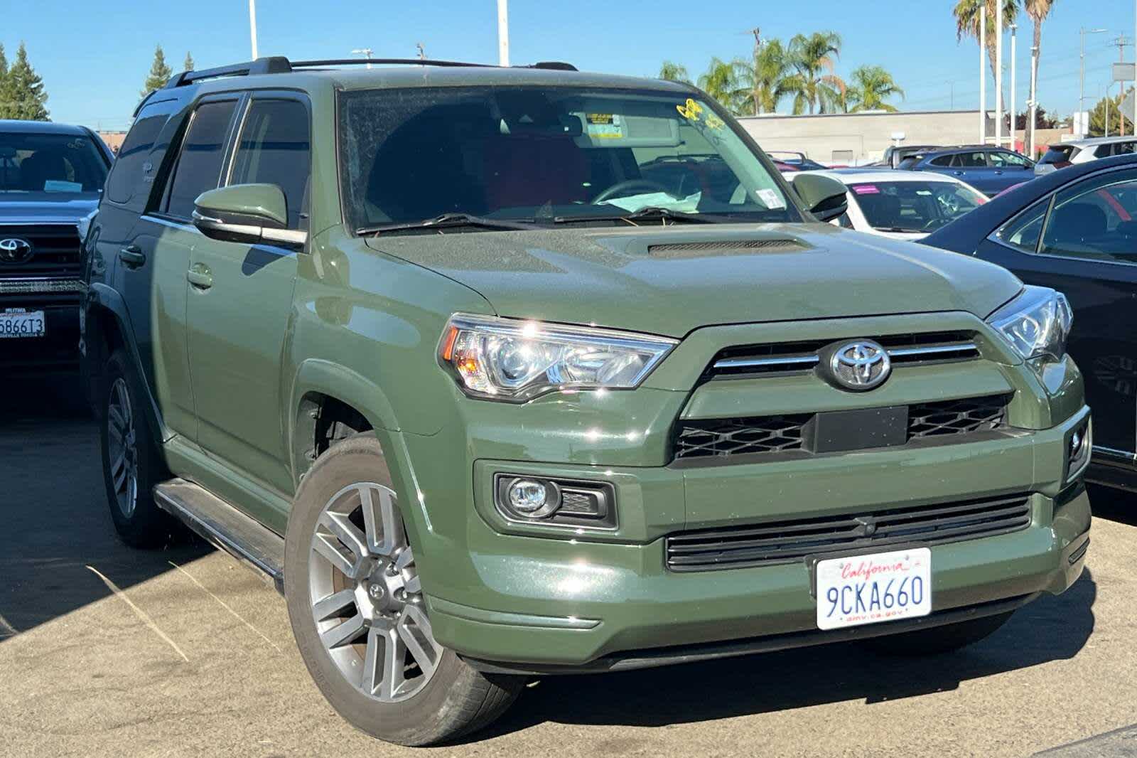 Thumbnail: 2022 Toyota 4Runner - 3