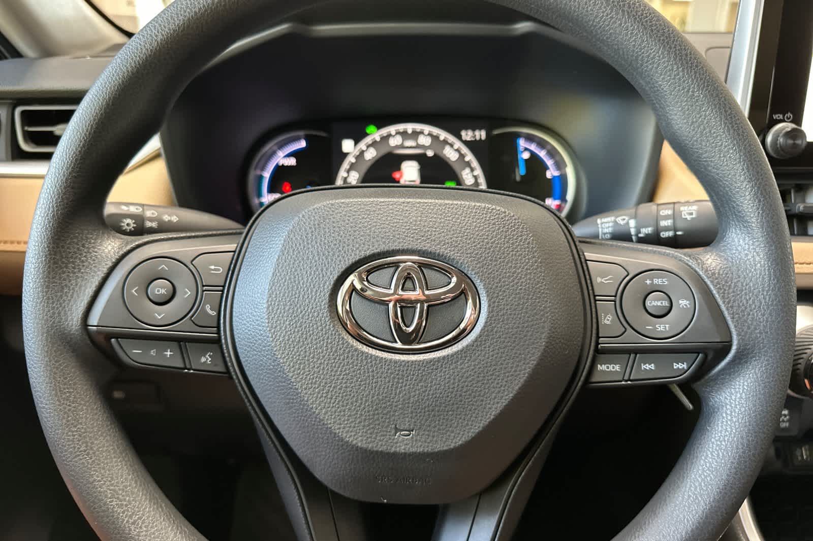 Thumbnail: 2025 Toyota RAV4 - 24