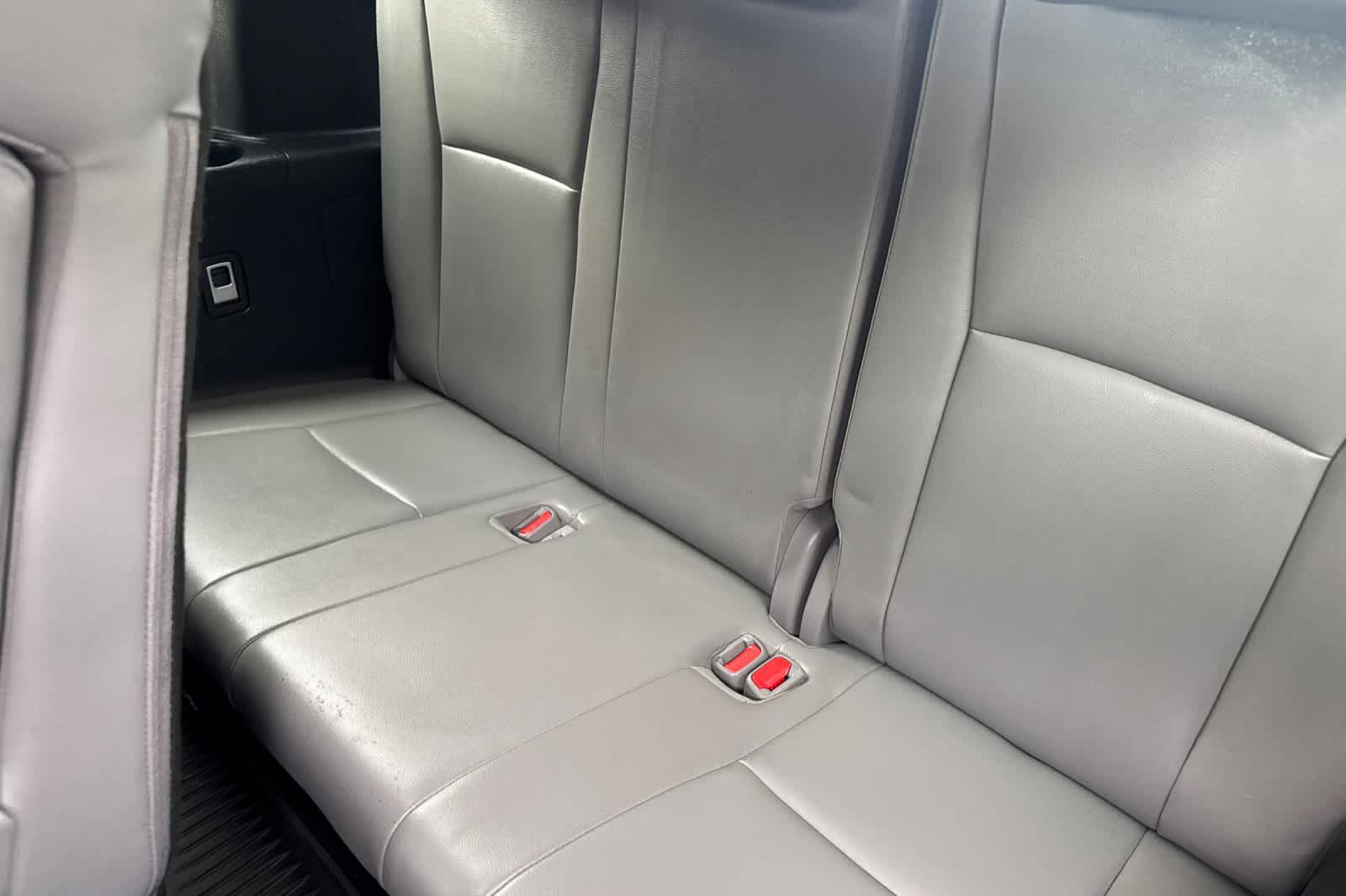 Thumbnail: 2022 Toyota Highlander - 16