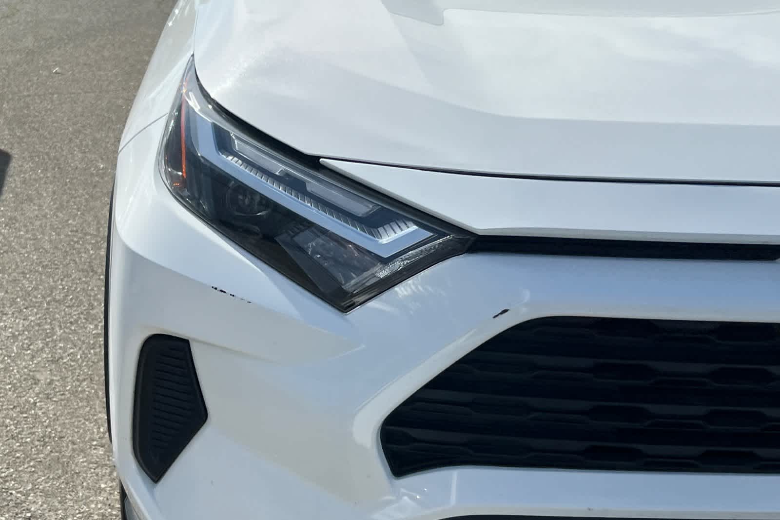 Thumbnail: 2024 Toyota RAV4 - 8