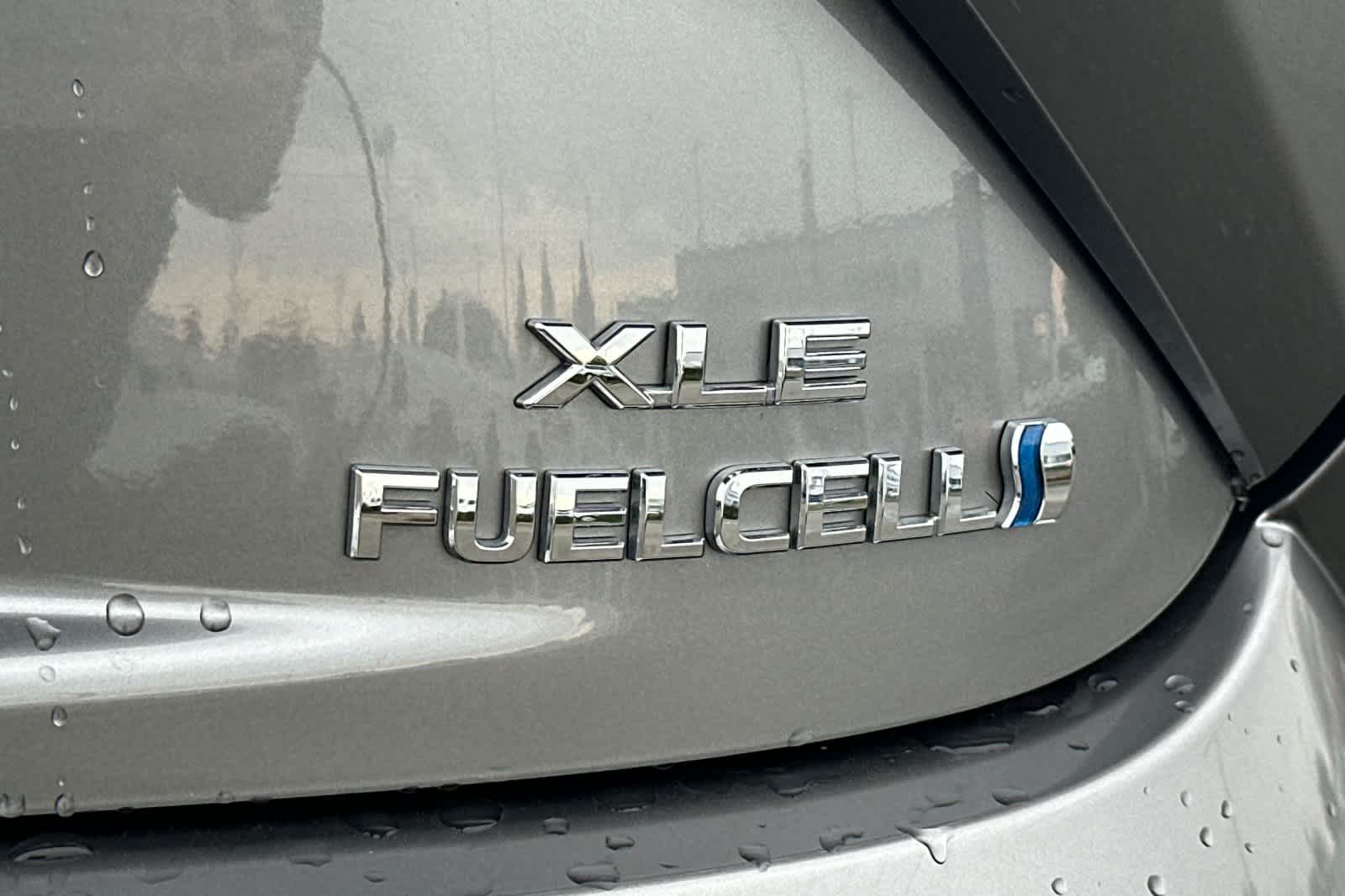 Thumbnail: 2023 Toyota Mirai - 31