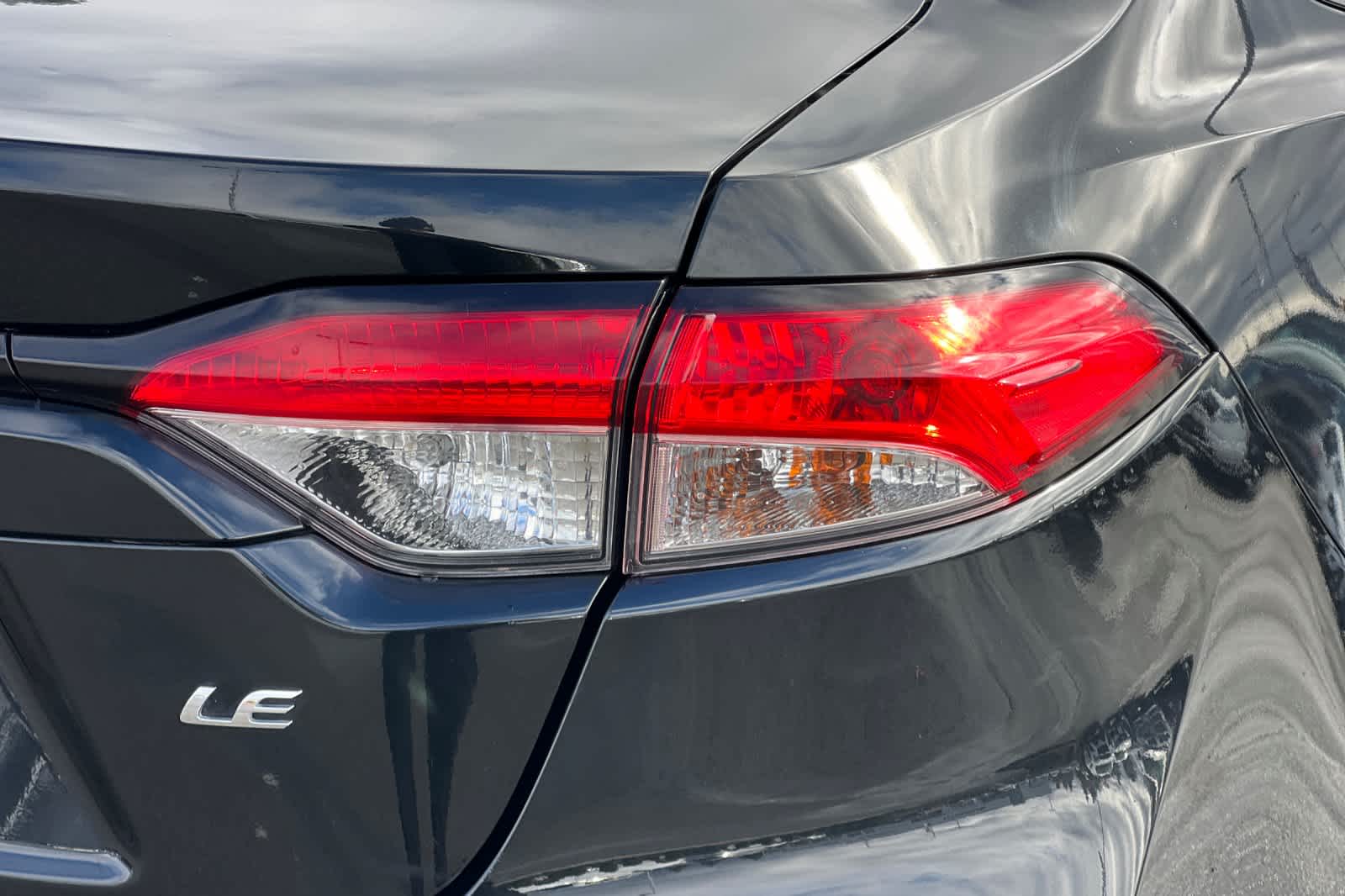 Thumbnail: 2022 Toyota Corolla - 28