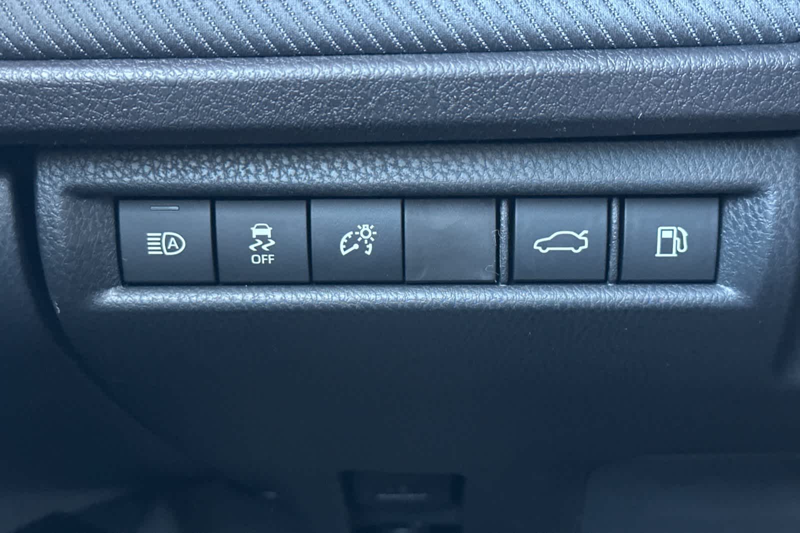 Thumbnail: 2026 Toyota Camry - 28