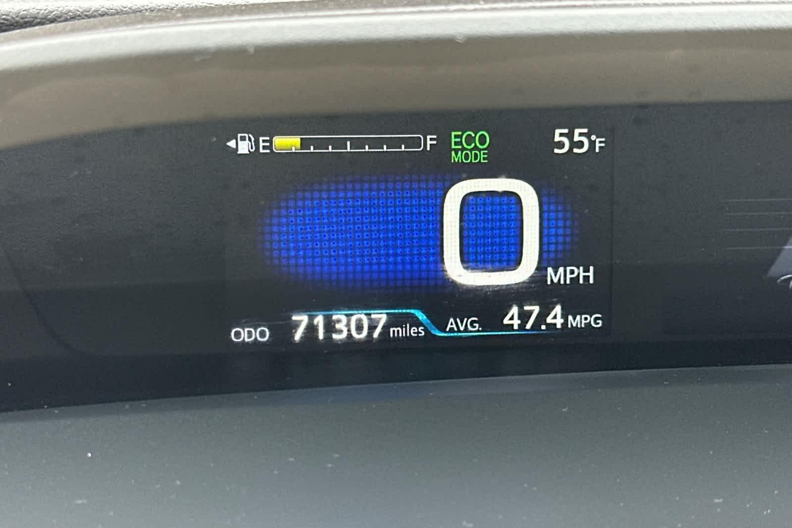 Thumbnail: 2016 Toyota Prius - 29