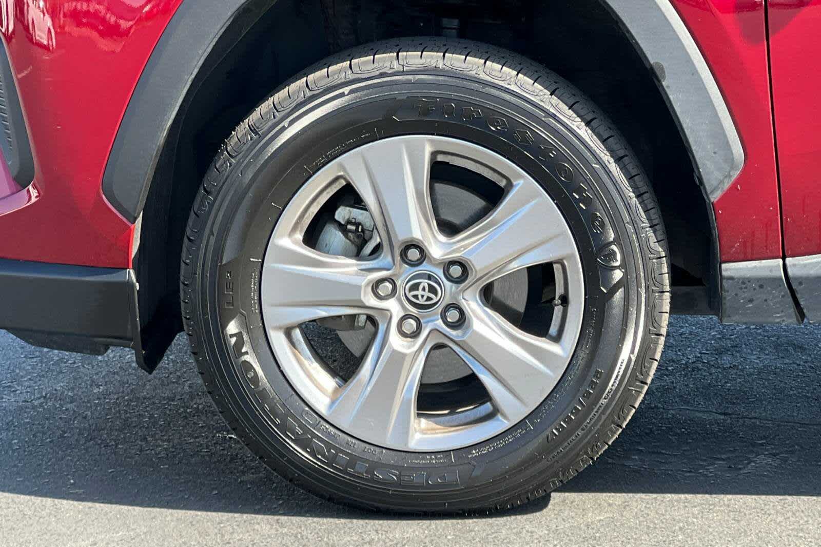 Thumbnail: 2023 Toyota RAV4 - 28
