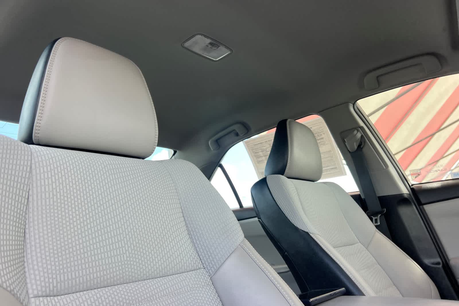 Thumbnail: 2016 Toyota Camry - 15