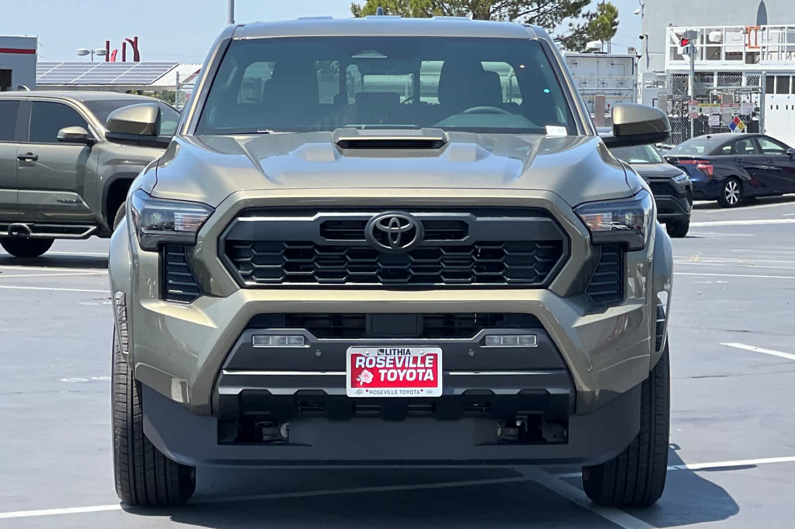 Thumbnail: 2025 Toyota Tacoma - 10