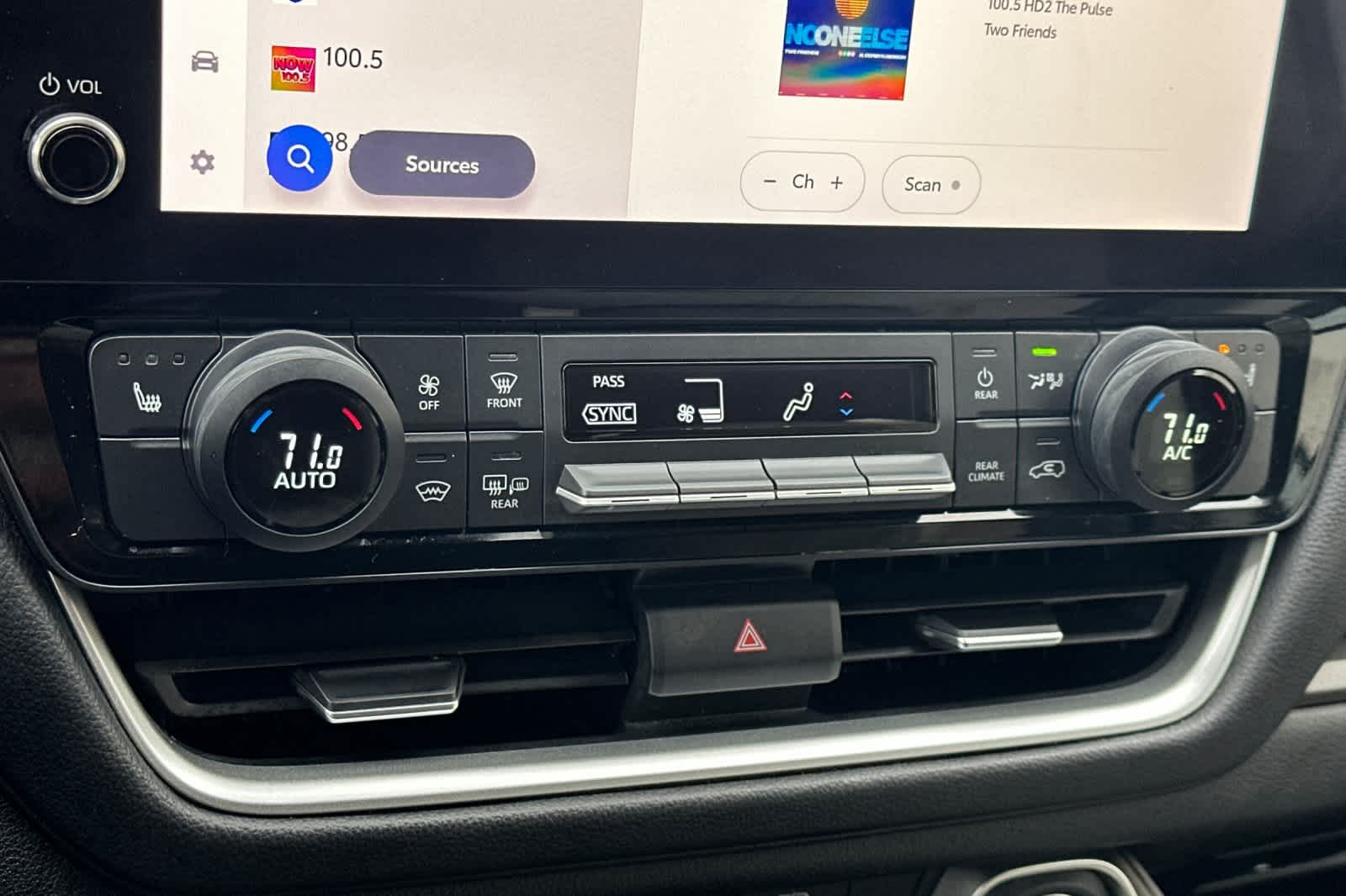 Thumbnail: 2024 Toyota Grand Highlander - 23