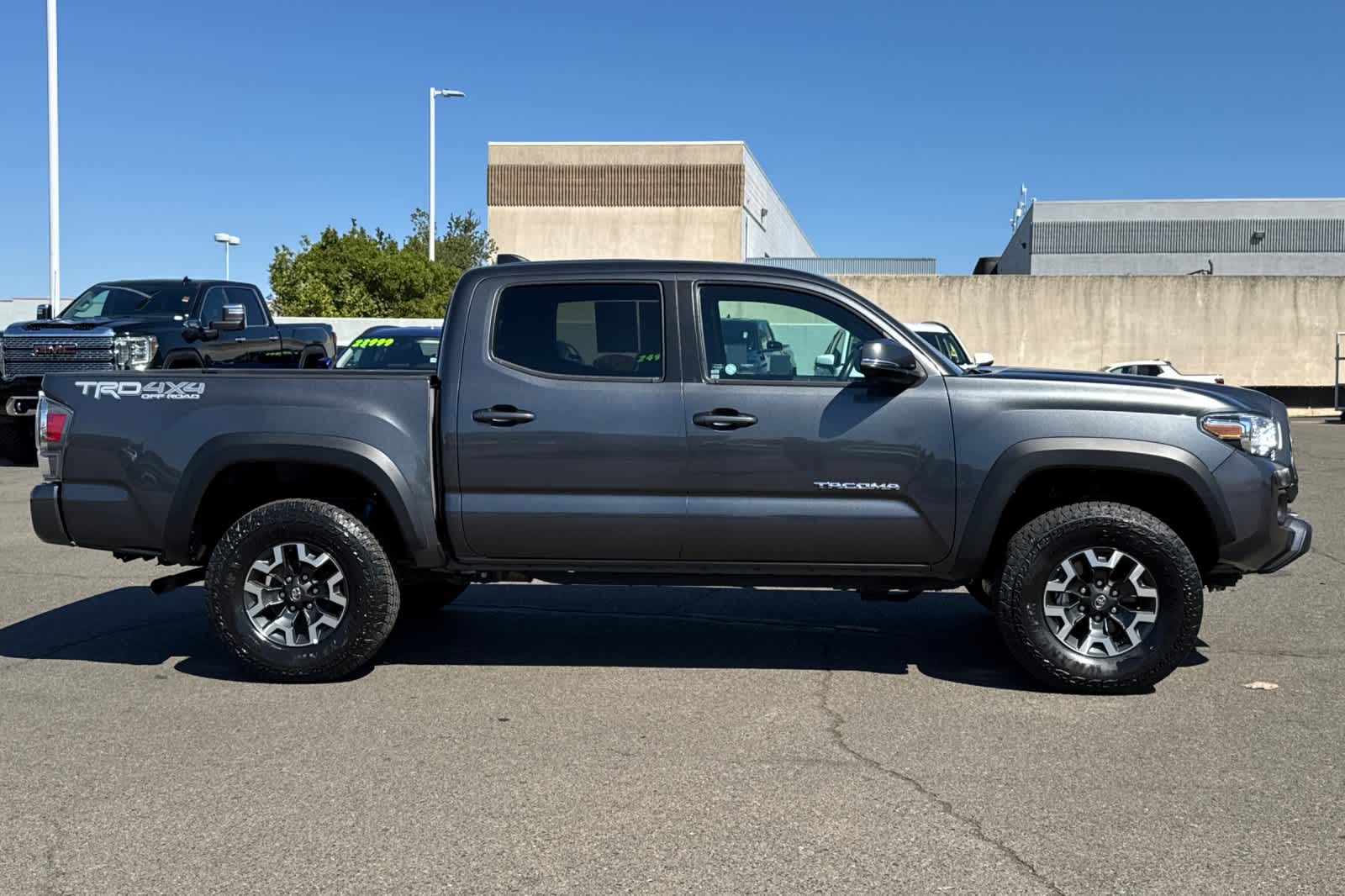 Thumbnail: 2023 Toyota Tacoma - 6