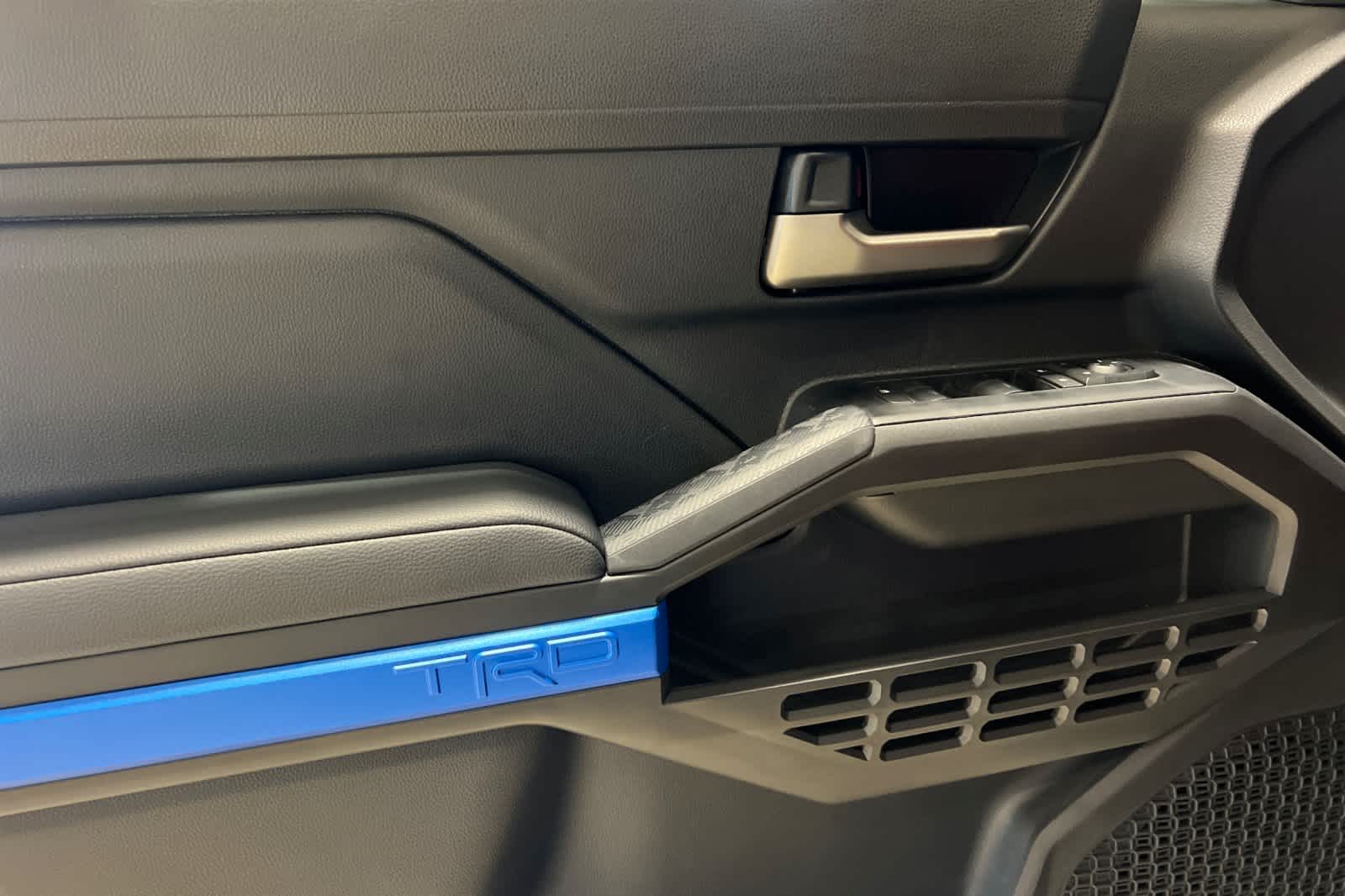 Thumbnail: 2025 Toyota Tacoma - 12