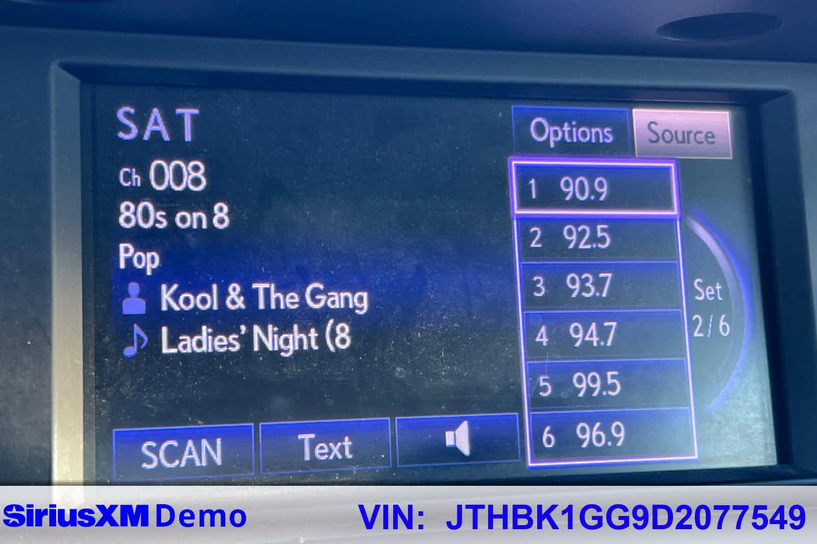 Thumbnail: 2013 Lexus ES - 29