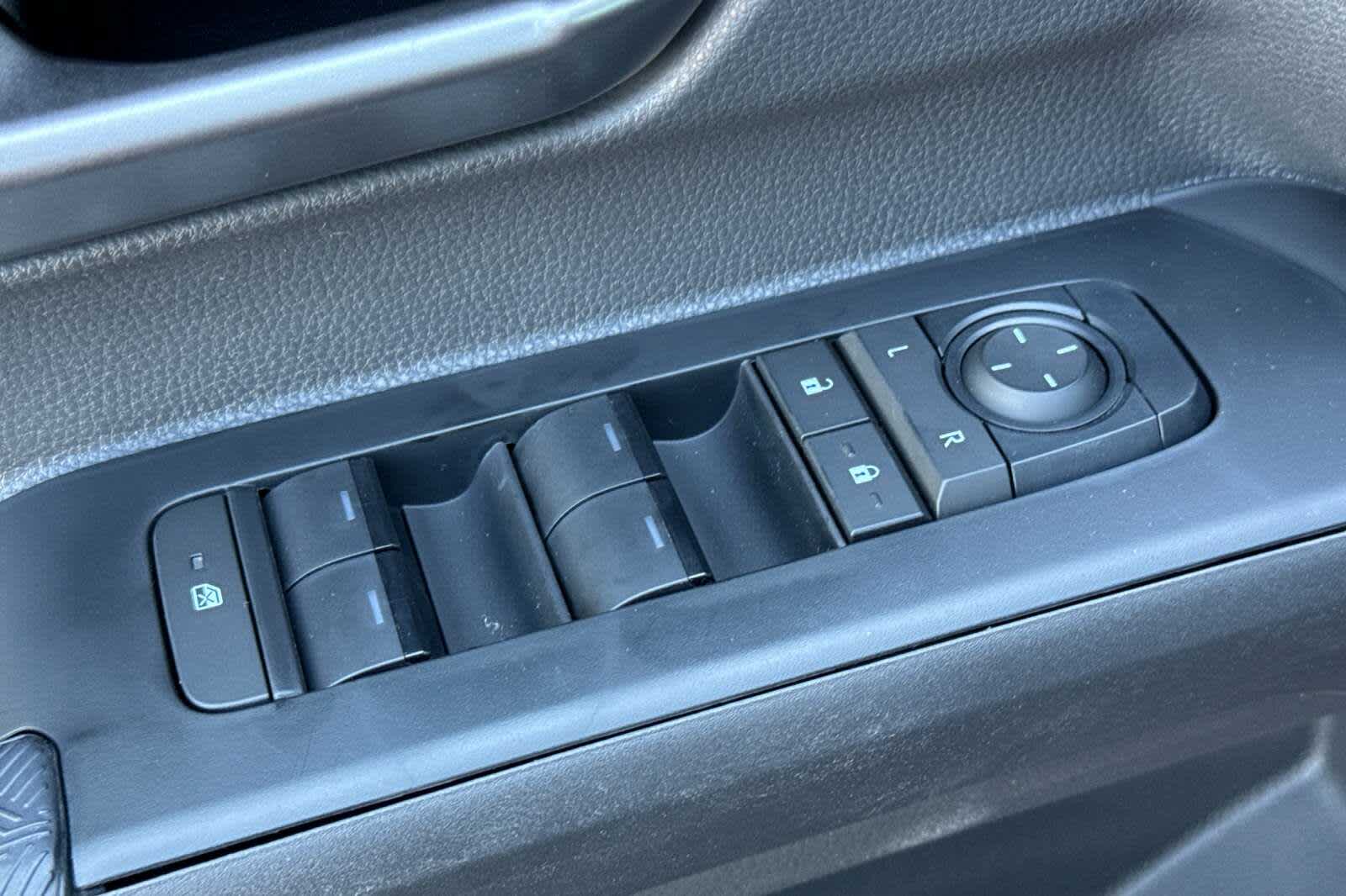 Thumbnail: 2025 Toyota Tacoma - 13