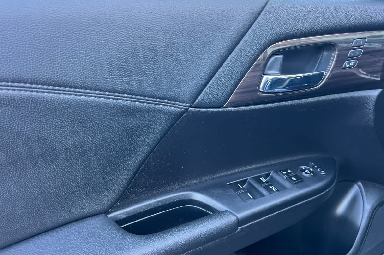 Thumbnail: 2016 Honda Accord - 12