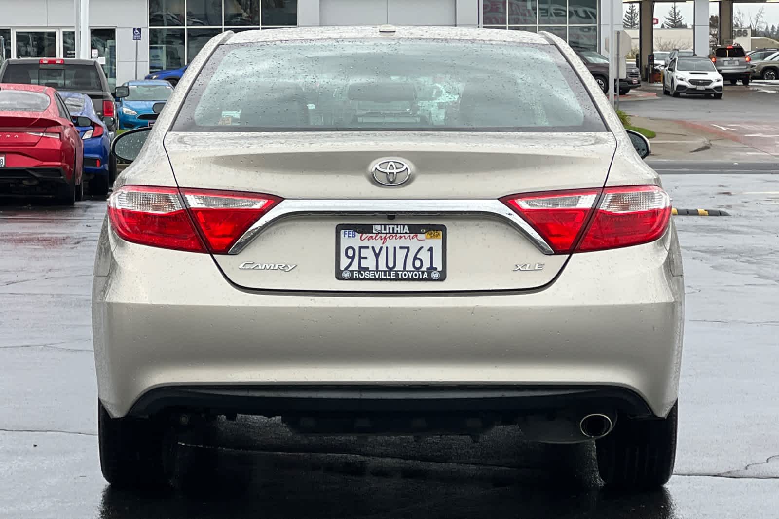 Thumbnail: 2016 Toyota Camry - 8