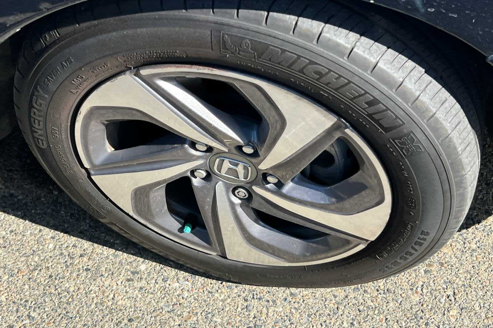 Thumbnail: 2019 Honda Insight - 11