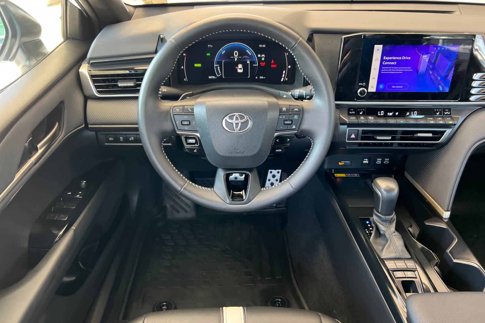 Thumbnail: 2025 Toyota Camry - 15
