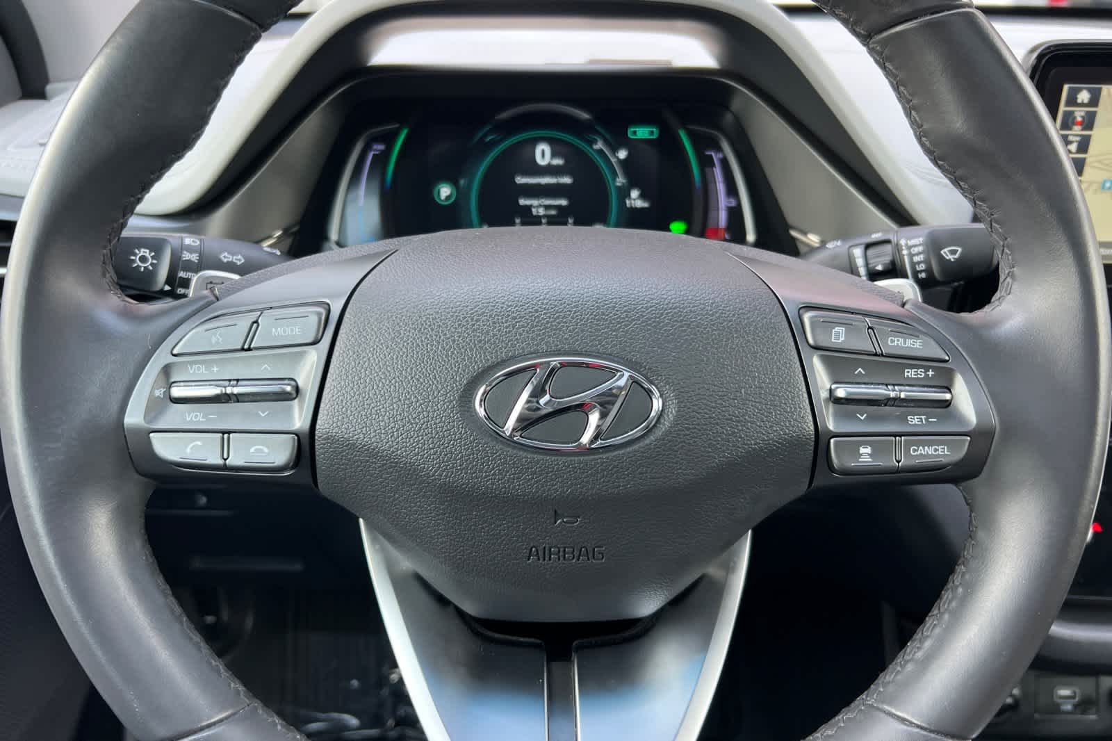 2020 Hyundai Ioniq Limited 27