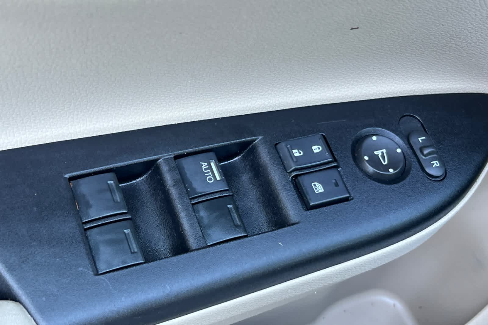 Thumbnail: 2017 Honda Accord - 13