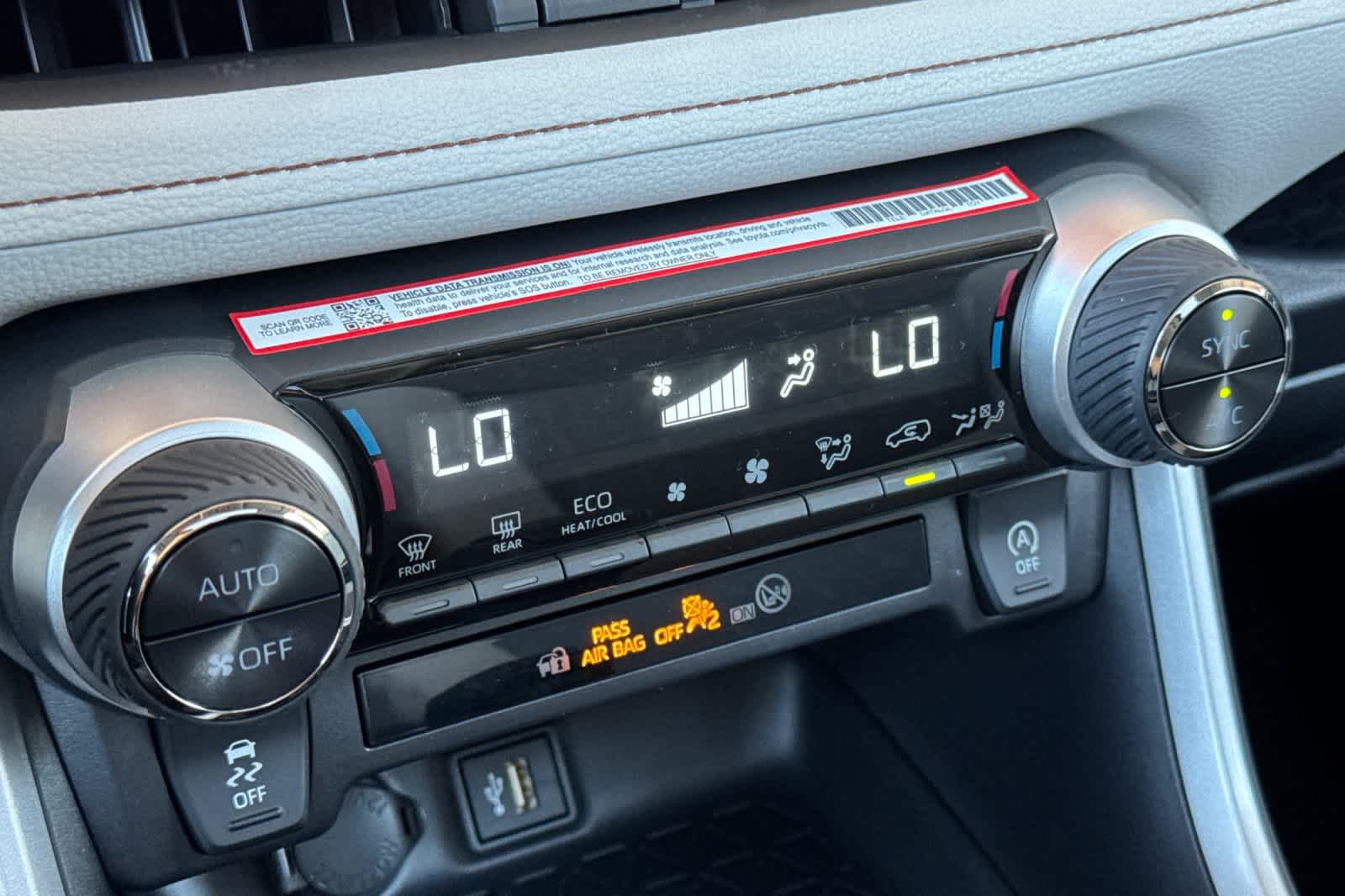 Thumbnail: 2025 Toyota RAV4 - 22