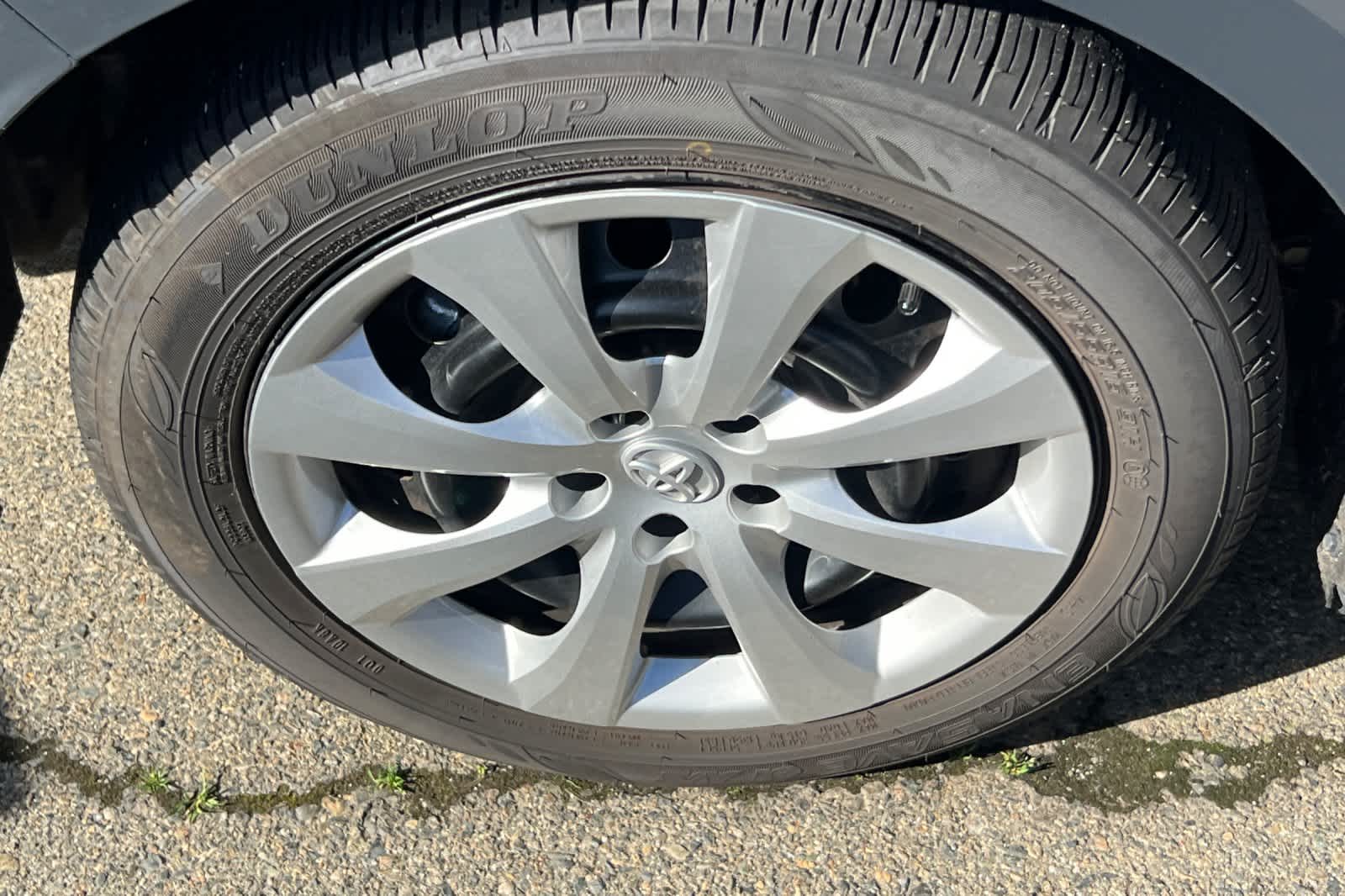 Thumbnail: 2025 Toyota Corolla - 14