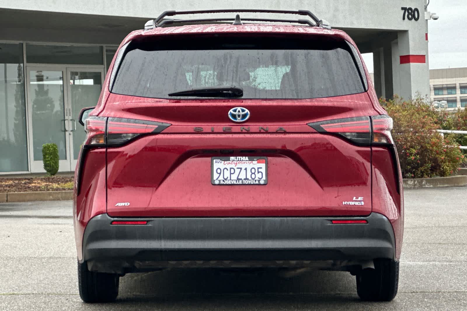 Thumbnail: 2022 Toyota Sienna - 8