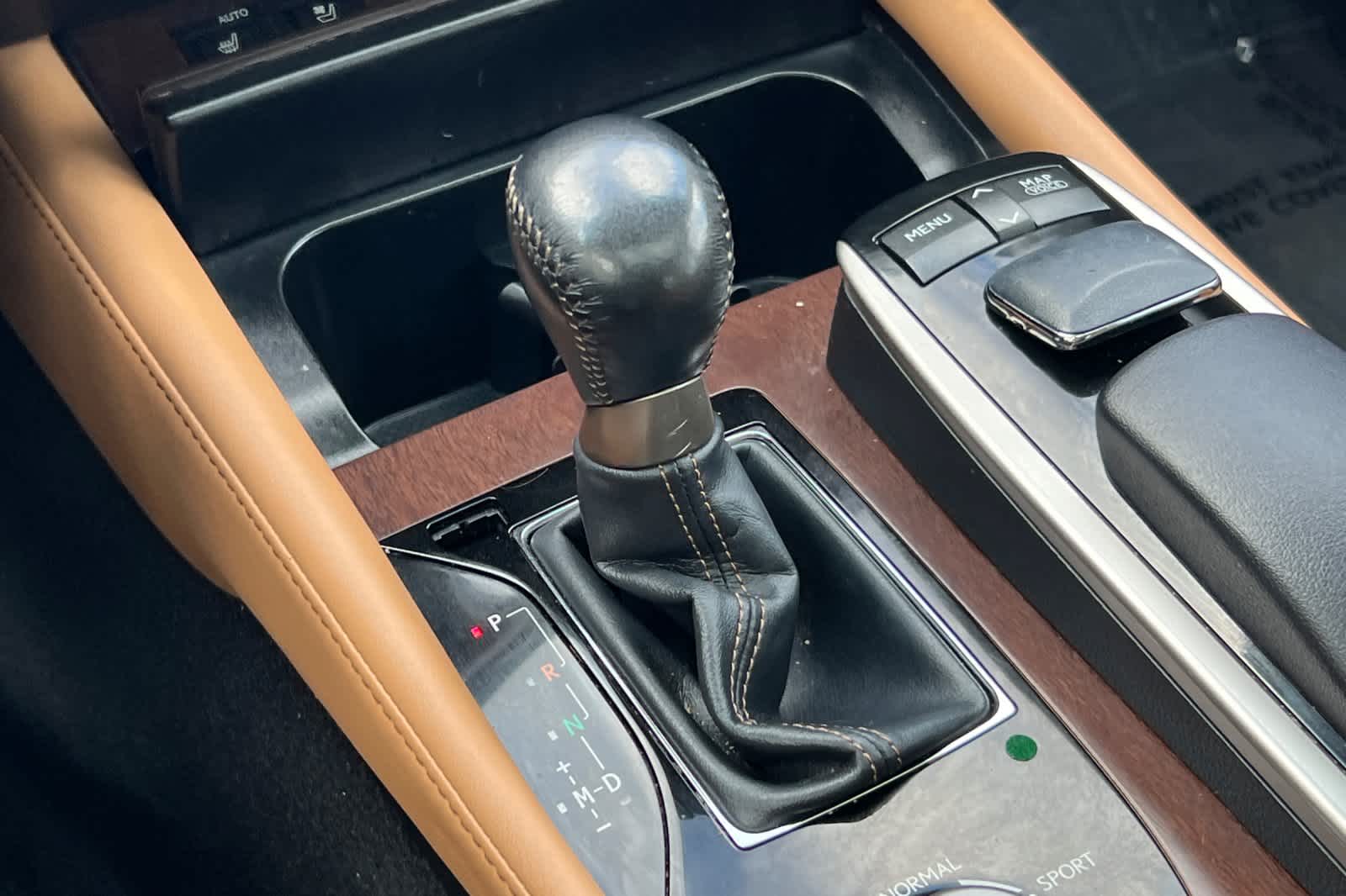 Thumbnail: 2014 Lexus GS - 23