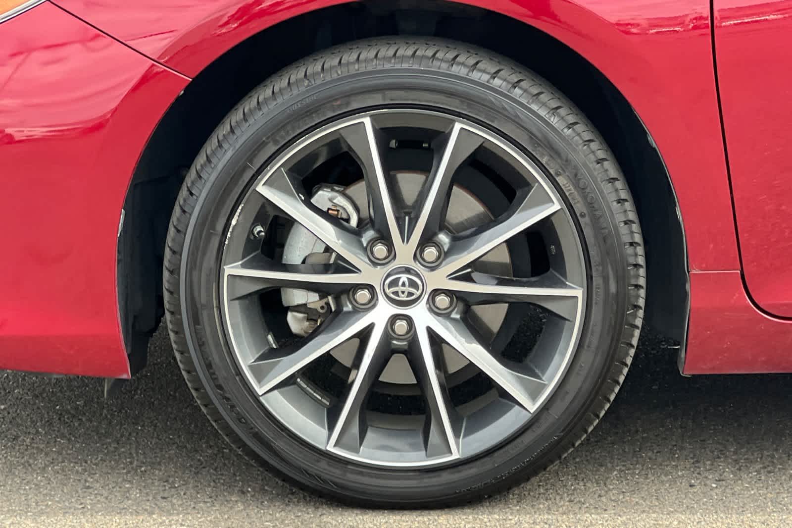 Thumbnail: 2017 Toyota Camry - 27