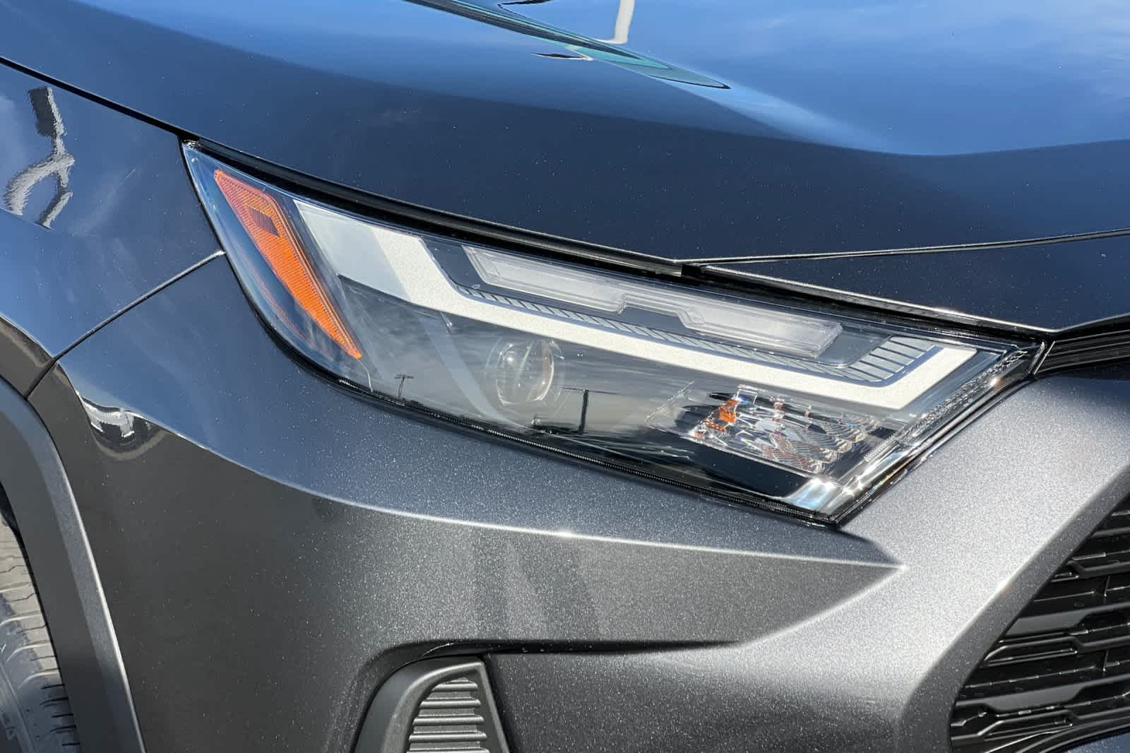 Thumbnail: 2025 Toyota RAV4 - 27