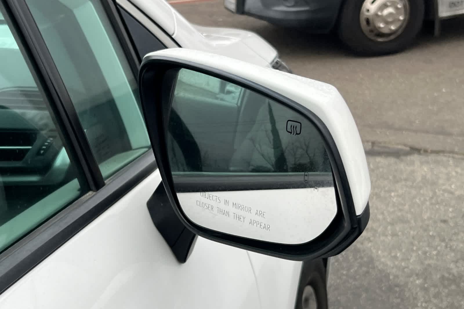 Thumbnail: 2021 Toyota Sienna - 21