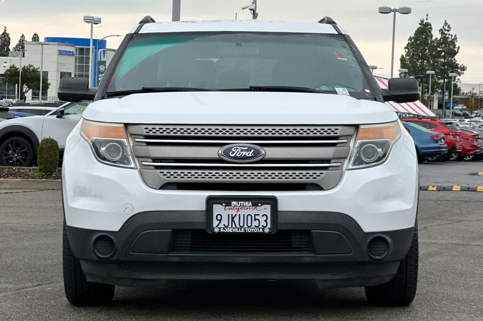 Thumbnail: 2015 Ford Explorer - 10