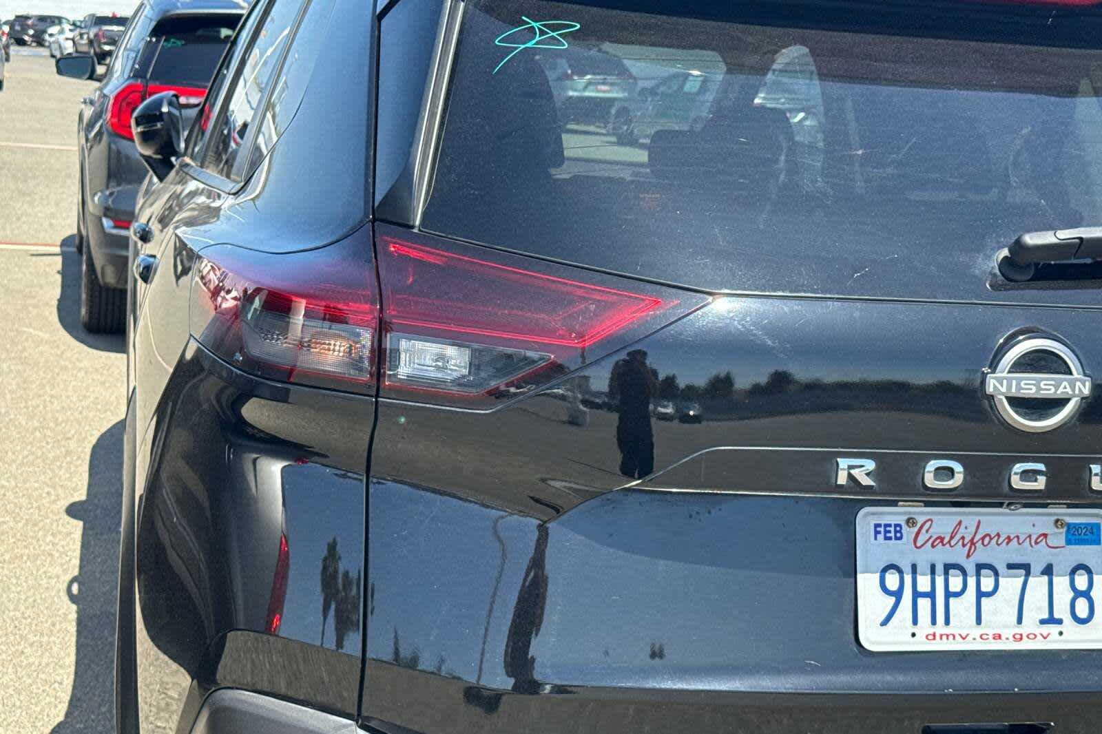 2022 Nissan Rogue SV 15