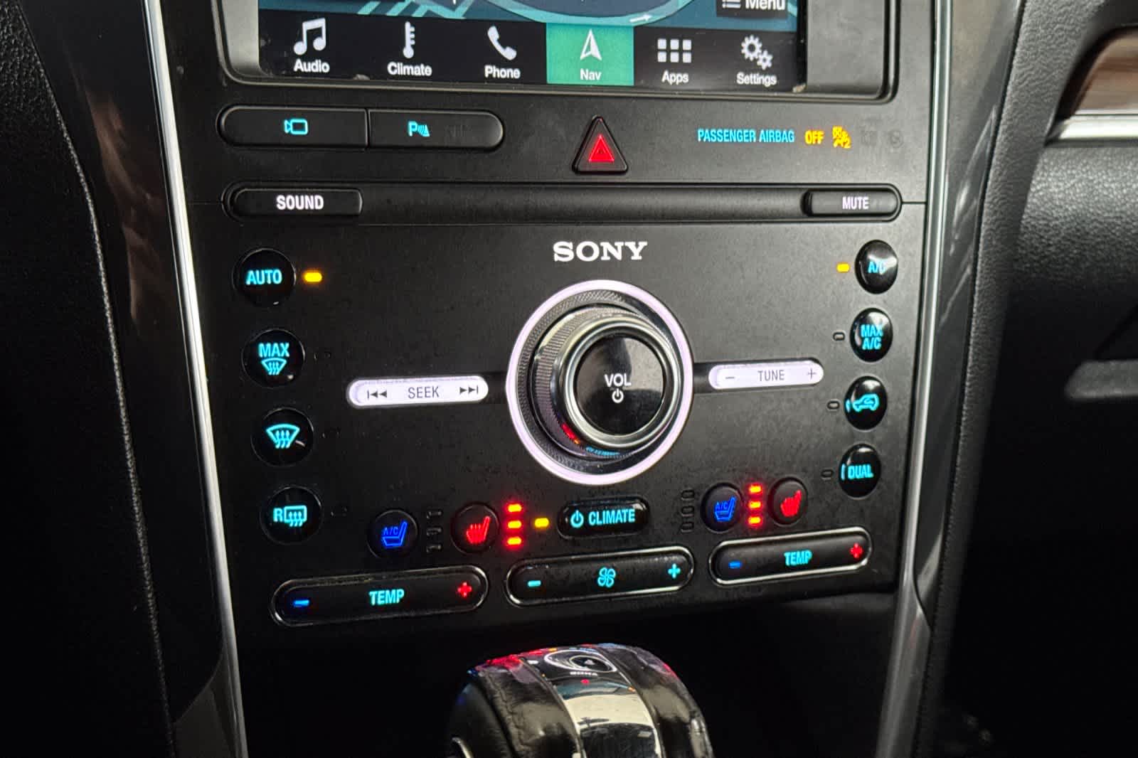 Thumbnail: 2019 Ford Explorer - 22