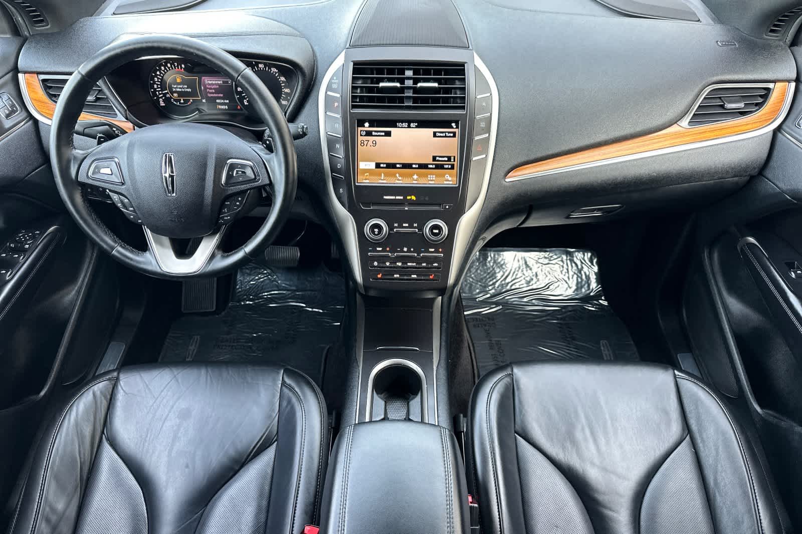 Thumbnail: 2017 Lincoln MKC - 3