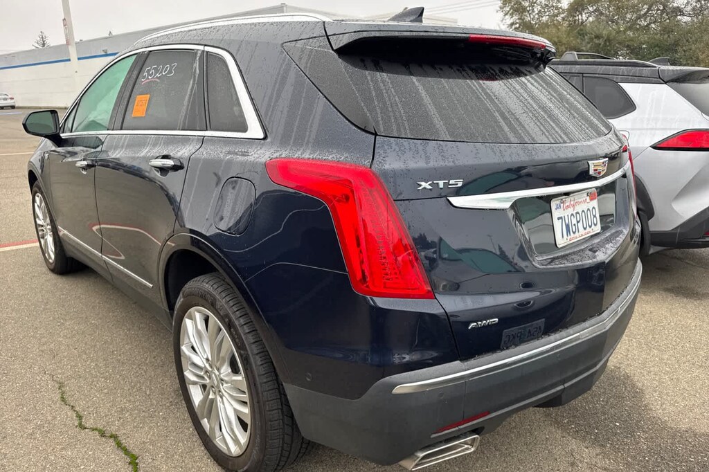 Used 2017 CADILLAC XT5 Premium Luxury SUV