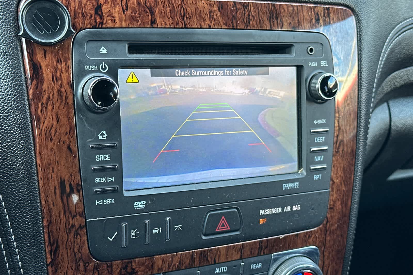 Thumbnail: 2013 Chevrolet Traverse - 22