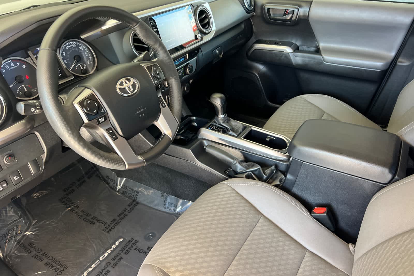 Thumbnail: 2023 Toyota Tacoma - 11