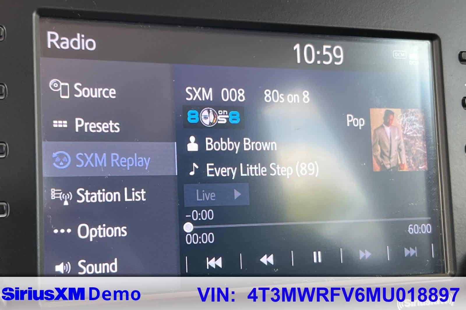 Thumbnail: 2021 Toyota RAV4 - 29