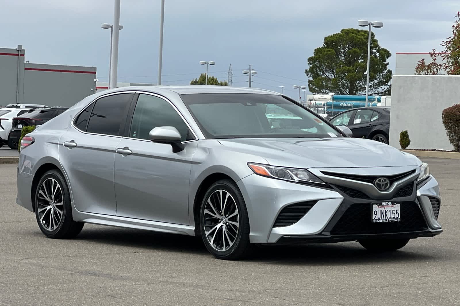 Thumbnail: 2018 Toyota Camry - 4
